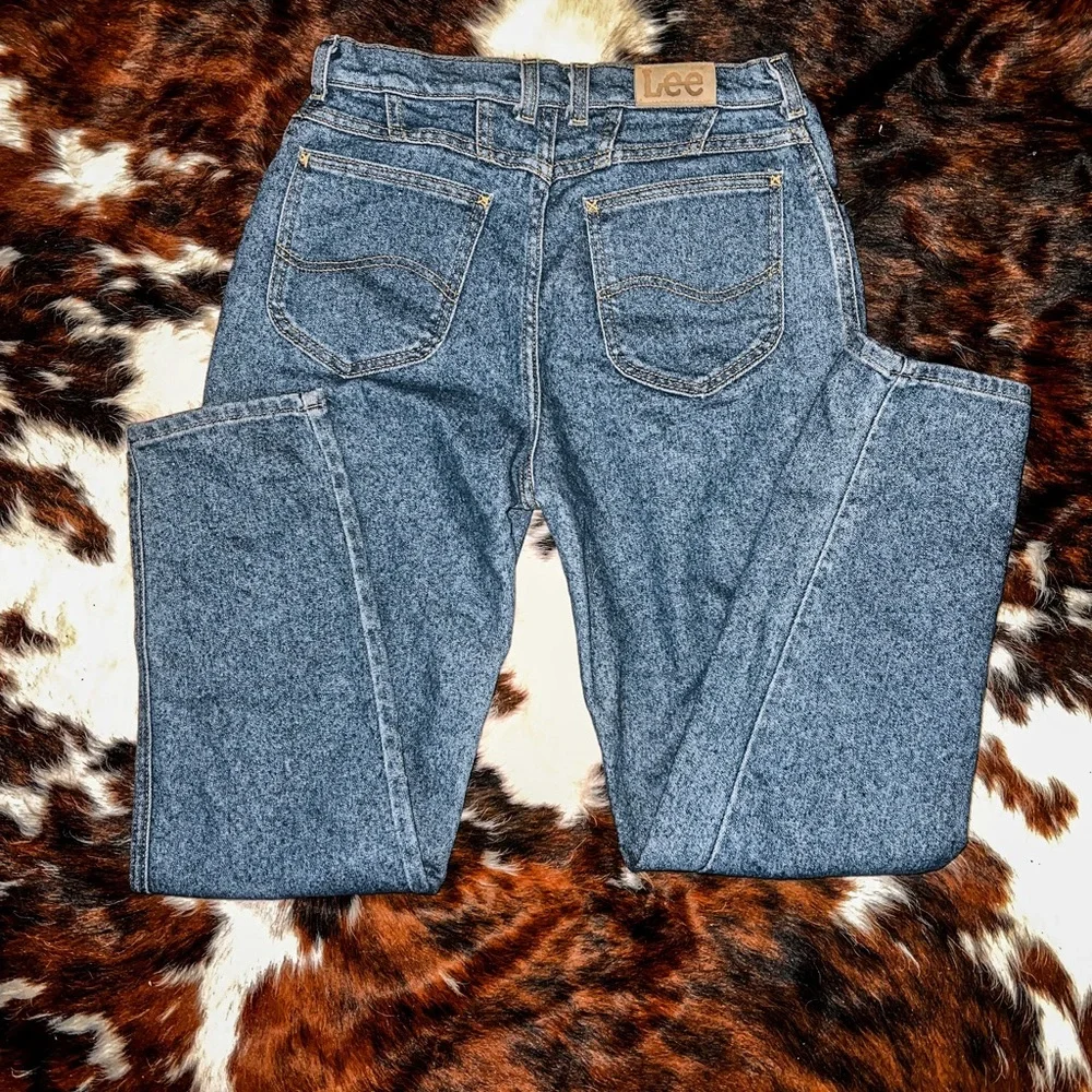 LEE Riders - Picture 3 of 5